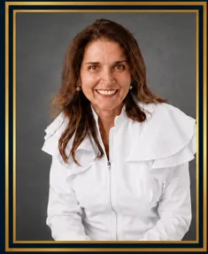 Dra. Elizangela Parron